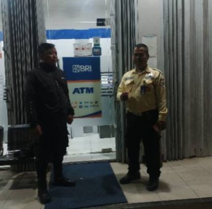 Jajaran Polsek Cisoka Polresta Tangerang  Laksanakan Patroli Barcode, Titipkan Pesan Kamtibmas