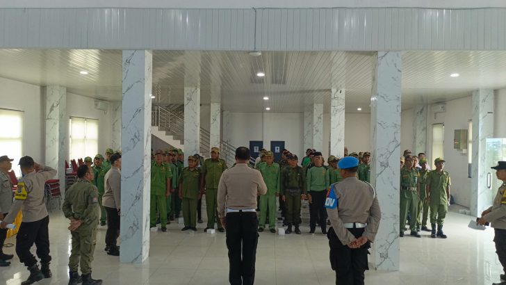 Polsek Mauk Polresta Tangerang GiatPelatihan Linmas dalam Rangka Pengamanan Pemilu 2024