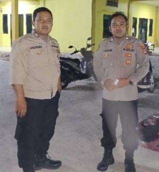 Personil Polsek Kresek tetap semangat menjaga wilayahnya dari Gangguan Kamtibmas di Malam Hari.