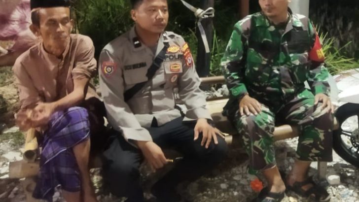 Pastikan wilayah aman dan upaya pencegahan Guantibmas di Wilayah, Polsek Kresek dan Koramil 07 Kresek lakukan giat Patroli Mobile dan Dialogis.