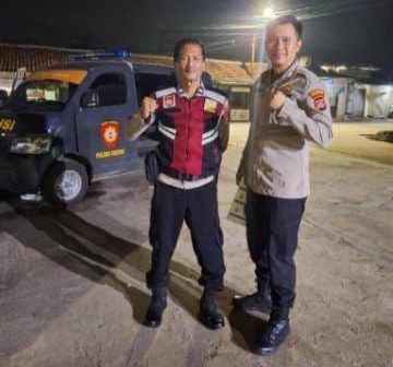 Antisipasi Kejahatan Jalanan, Polsek Kresek lakukan giat Patroli Mobile malam hari.