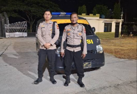 Pastikan wilayah aman dan upaya pencegahan Guantibmas di Wilayah, Polsek Kresek lakukan giat Patroli Mobile malam hari.