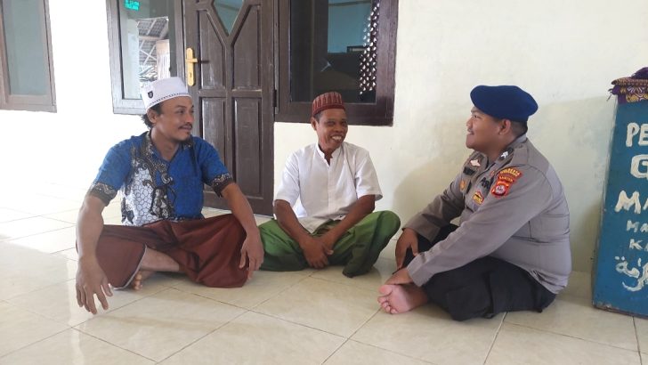 Laksanakan Kegiatan Sambang Satpolairud Berikan Himbauan Jelang Pemilu.