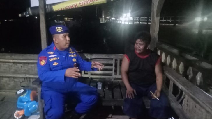 Beri Himbauan Kamtibmas Satpolairud Laksanakan Patroli Barcode Malam Hari