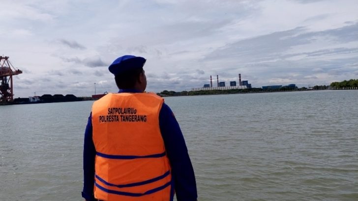Pengamanan Objek Vital PLTU III Banten Satpolair Polresta Tangerang Gelar Patroli Perairan