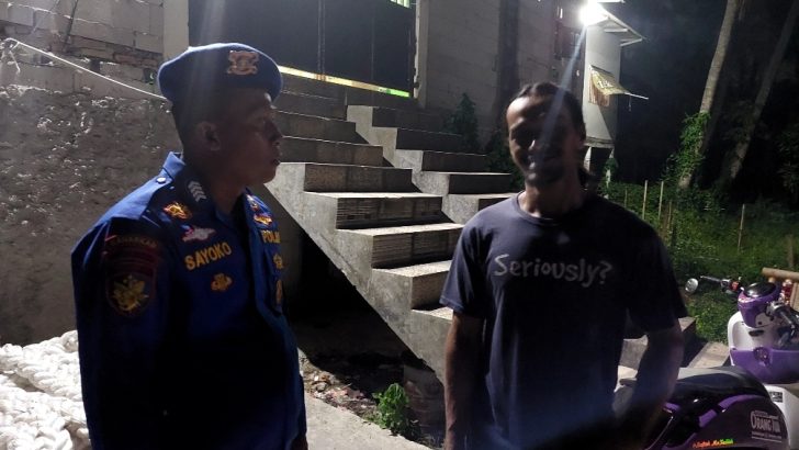 Antisipasi Gangguan Kamtibmas Satpolairud Laksanakan Patroli Pesisir Malam Hari