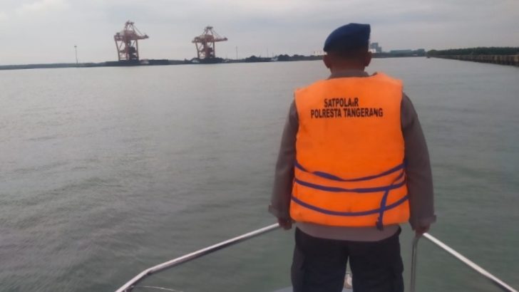 Menjaga Objek Vital PLTU Tetap Aman, Satpolair Polresta Tangerang Gelar Patroli di Perairan Break Water PLTU III Banten