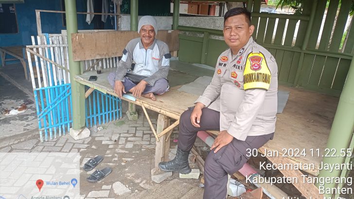 Anggota Polsek Cisoka Kegiatan Patroli dan Sambang Polisi Rw