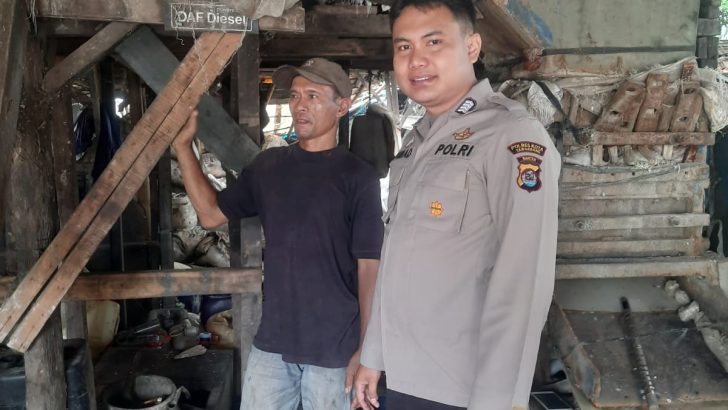Patroli dialogis Bripka A Yani Silaturahmi Dan Sampaikan Pesan Kamtibmas