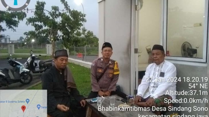 Sambang warga binaan Bhabinkamtibmas desa Sindang Sono Ust Kurtubi sampaikan pesan Harkamtibmas pemilu Damai 2024 Pastikan Banten Aman