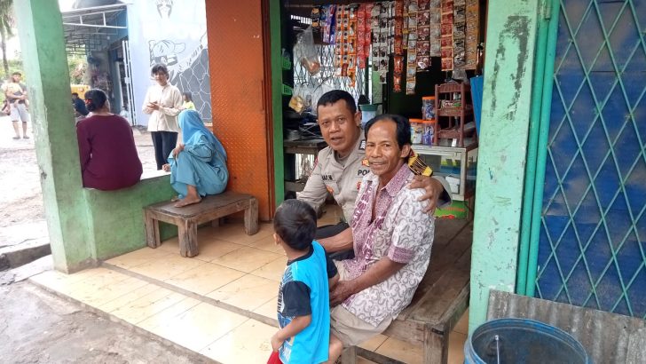Bripka Kahar Bhabinkamtibmasa desa Pangadegan sambangi desa binaan.