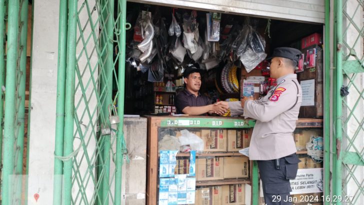 Tingkatkan Patroli Sambang Oleh Personel  Samapta Polsek Pasar Kemis Polresta Tangerang