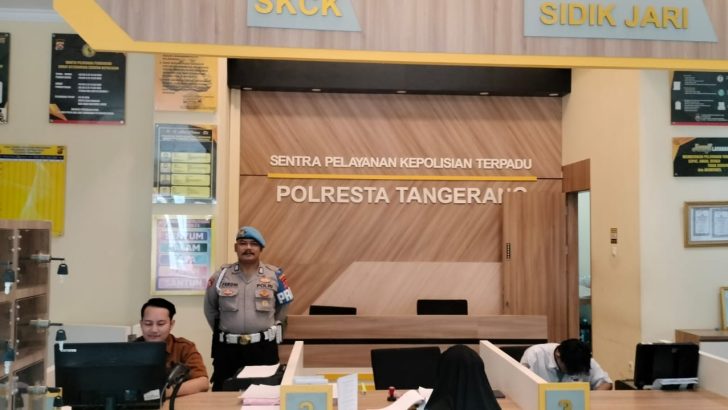 PENGECEKAN PETUGAS SKCK POLRESTA TANGERANG OLEH PIKET SIPROPAM POLRESTA TANGERANG