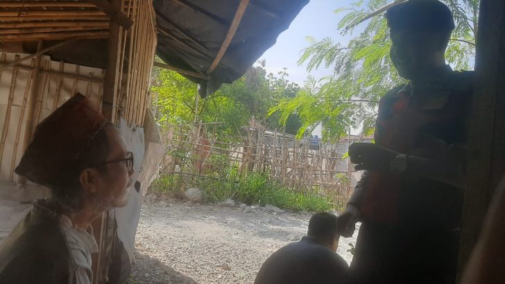 Patroli Barcode Di sekitaran Ecopolis Citra Raya Kab. Tangerang dilaksanakan oleh Anggota Turjawali Sat Samapta Polresta Tangerang memberikan pesan kamtibmas Kepada Masyarakat.