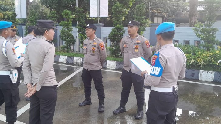 PENGECEKAN ANGGOTA PADA APEL FUNGSI BAGREN OLEH SIPROPAM POLRESTA TANGERANG