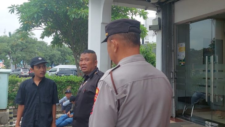 Satbinmas sambang masyarakat ajak Sukseskan Pemilu Damai 2024