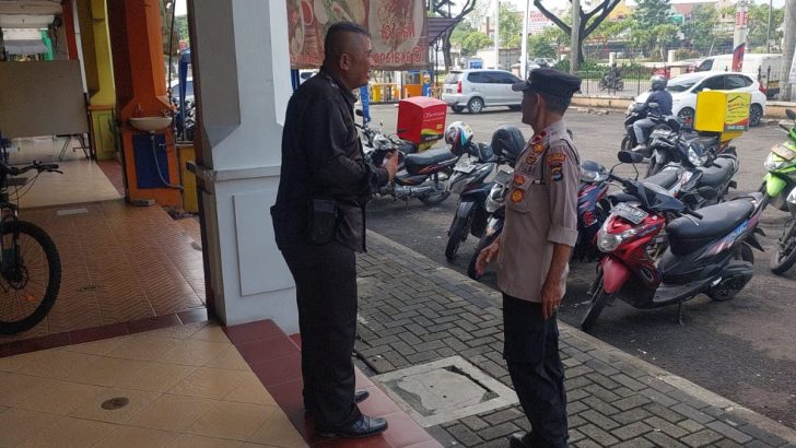 Personil Satbinmas giat Patroli dalam menjaga dan menciptakan Kamtibmas yang aman dan kondusif