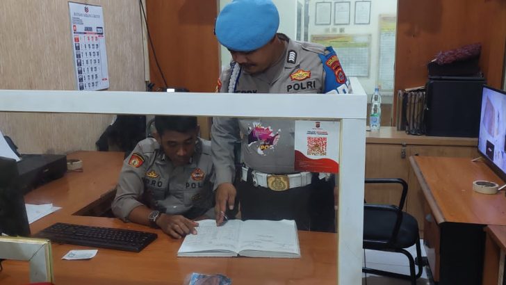 PENGECEKAN KESIAPSIAGAAN POLSEK CIKUPA OLEH SIPROPAM POLRESTA TANGERANG