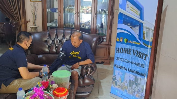 Home Visit Pada Personel Polresta Tangerang yang Sakit