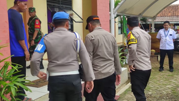 PENYALURAN BANTUAN SOSIAL DALAM RANGKA EKSPEDISI REFORMASIBIROKRASI BERDAMPAK TEMATIK 2024