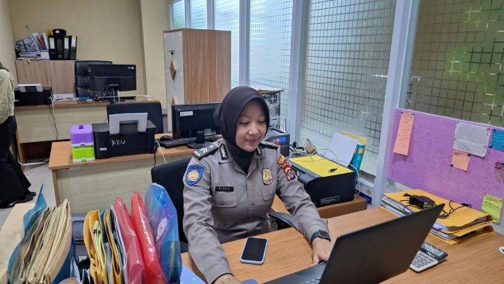 Kegiatan Rutin Staf Keuangan Polresta Tangerang