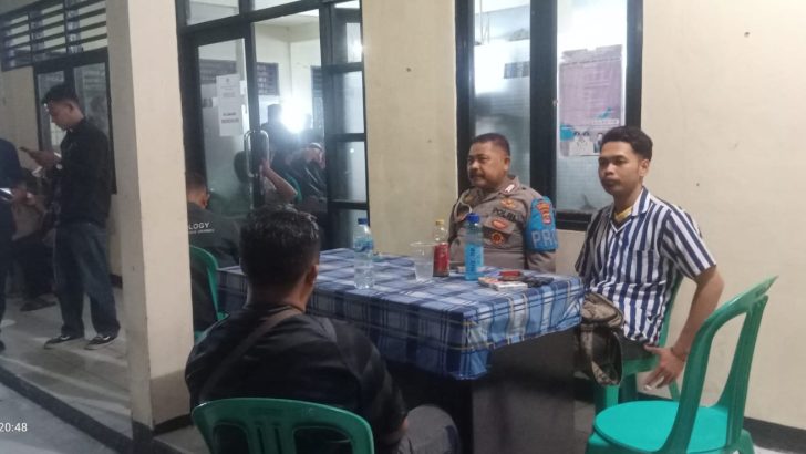 Rajeg Kabupaten Tangerang- Bripka Andri Selaku Pawas Memimpin Pelaksanaan Kegiatan Pengamanan Kotak Suara Pemilu tahun 2024 Di Ppk Kec Rajeg (22/02/2024)