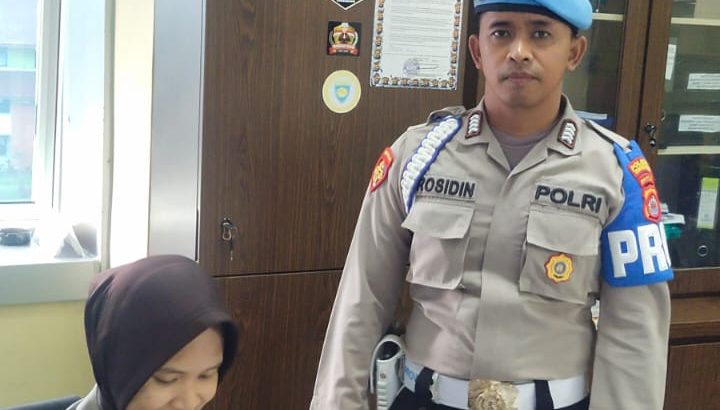 PENGECEKAN KEHADIRAN PERSONIL SIKEU POLRESTA TANGERANG OLEH PIKET SIPROPAM POLRESTA TANGERANG