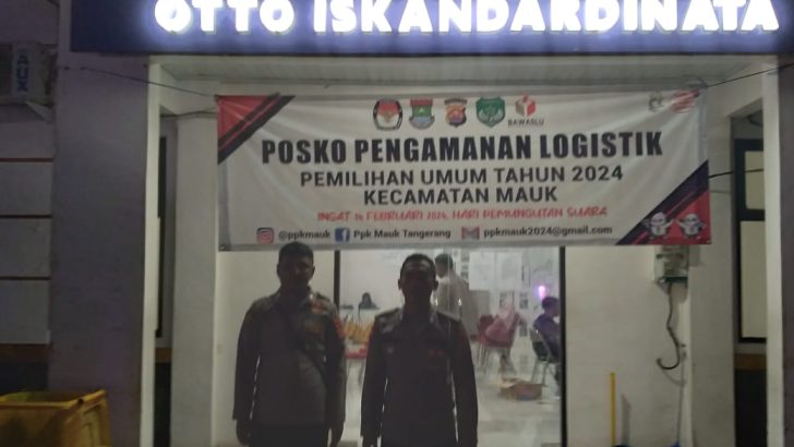 Personil Polsek Mauk Melaksanakan Kegiatan Patroli Malam