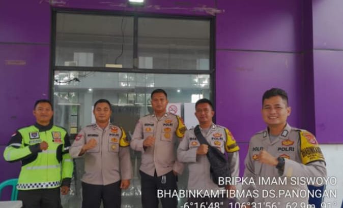 Polsek Panongan Laksanakan Pengamanan Kotak Suara Dan Logistik Di Kantor PPK Kecamatan Panongan