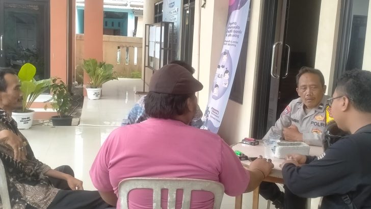 GIAT SAMBANG KOORDINASI BHABINKAMTIBMAS POLSEK RAJEG TANGERANG BERSAMA PERANGKAT DESA