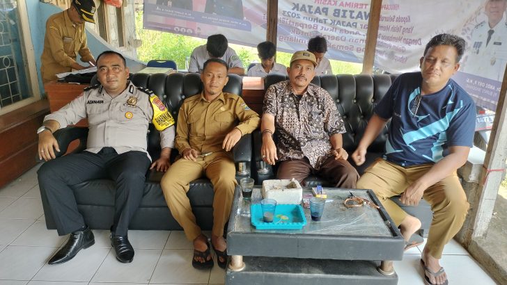 Bhabinkamtibmas Polsek rajeg melaksanakan sambang