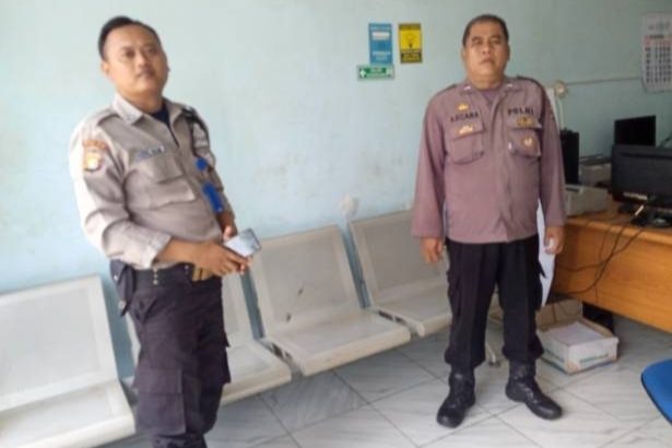 Anggota Polsek Kresek lakukan Patroli Mobile dan Dialogis di Wilayah Hukum Polsek Kresek