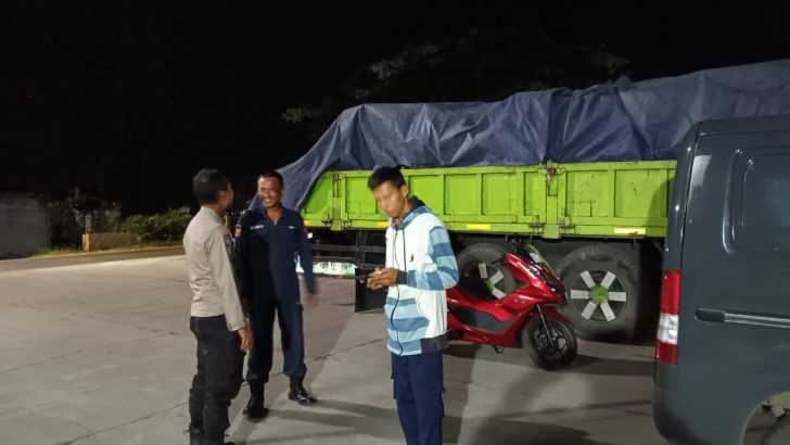CIPTAKAN SITUASI YANG KONDUSIF PERSONIL.POLSEK RAJEG MELAKSANAKAN GIAT PATROLI JELANG SUBUH