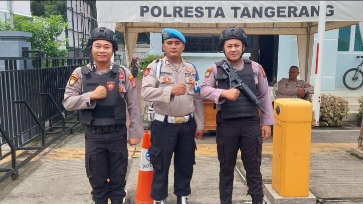 PENGECEKAN PETUGAS PENJAGAAN MAKO POLRESTA TANGERANG OLEH PIKET SIPROPAM POLRESTA TANGERANG