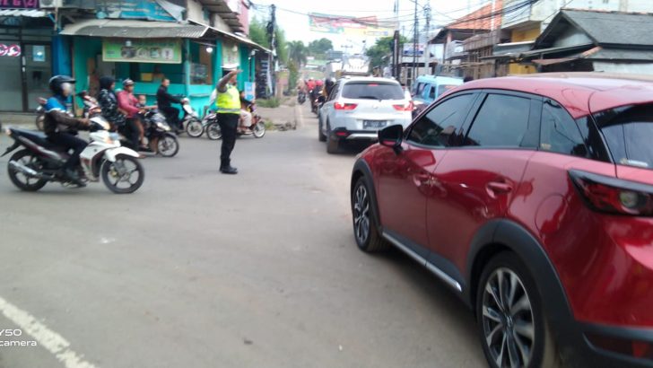 Kegiatan Gatur Sore Ini Merupakan Wujud Pelayanan Polisi kepada Masyarakat.