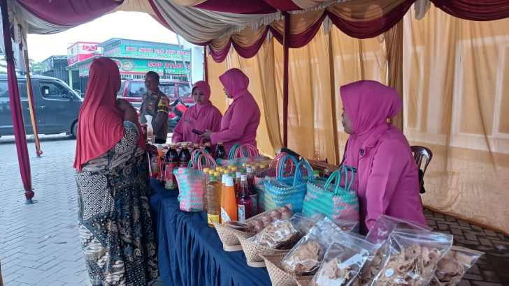 Polsek Pasar Kemis Menggelar Bazar Murah Selama Bulan Suci Ramadhan.