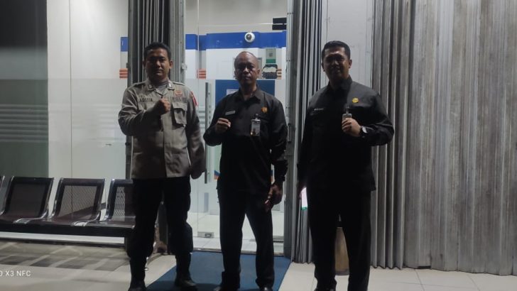 Guna menciptakan Kamtibmas, Personel Polsek Cisoka laksanakan Patroli Barcode