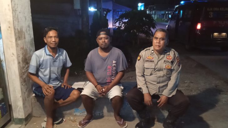 Personil Polsek Kresek tetap semangat menjaga wilayahnya dari Gangguan Kamtibmas di Malam Hari.