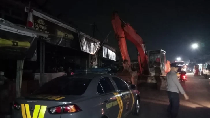 Jaga Harkamtibmas Malam Hari, Polsek Pasar kemis Intensifkan Patroli Malam