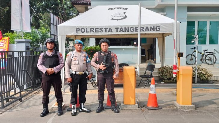 PENGECEKAN PETUGAS PENJAGAAN MAKO POLRESTA TANGERANG OLEH PIKET SIPROPAM POLRESTA TANGERANG