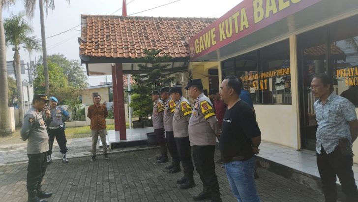 Personil polsel rajeg polresta tangerang melaksanakan kegiatan rutin Apel pagi