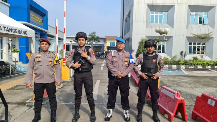PENGECEKAN PETUGAS PENJAGAAN MAKO POLRESTA TANGERANG OLEH PIKET SIPROPAM POLRESTA TANGERANG