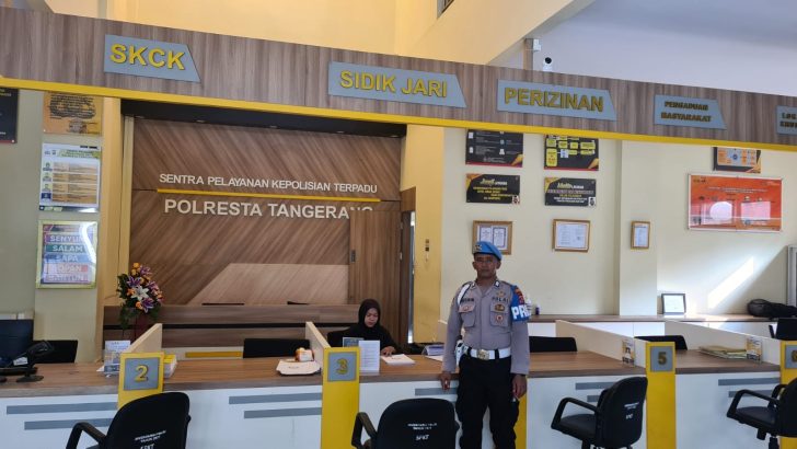 PENGECEKAN PETUGAS SKCK POLRESTA TANGERANG OLEH PIKET SIPROPAM POLRESTA TANGERANG