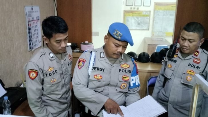 PENGECEKAN KESIAPSIAGAAN POLSEK CIKUPA OLEH SIPROPAM POLRESTA TANGERANG