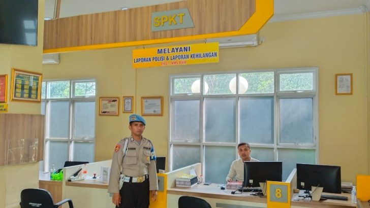 PENGECEKAN PETUGAS SPKT POLRESTA TANGERANG OLEH PIKET SIPROPAM POLRESTA TANGERANG