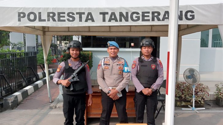 PENGECEKAN PETUGAS PENJAGAAN MAKO POLRESTA TANGERANG OLEH PIKET SIPROPAM POLRESTA TANGERANG