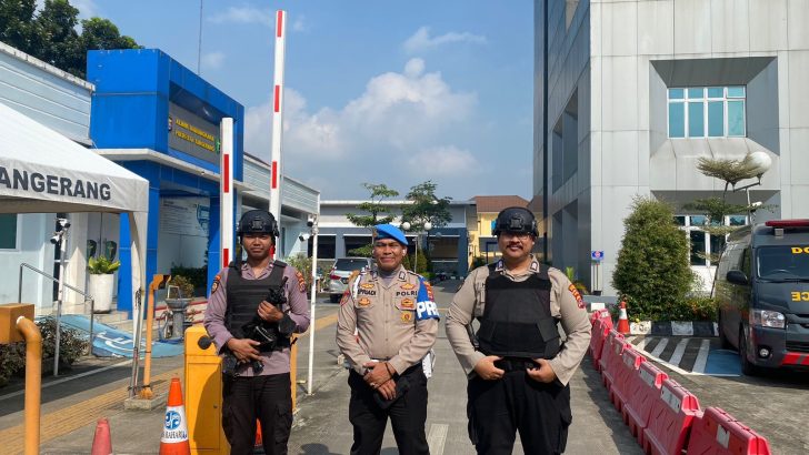 PENGECEKAN PETUGAS PENJAGAAN MAKO POLRESTA TANGERANG OLEH PIKET SIPROPAM POLRESTA TANGERANG