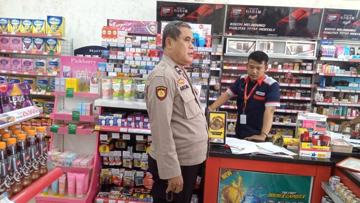 Anggota Polsek Kresek lakukan Patroli Mobile dan Dialogis di Wilayah Hukum Polsek Kresek