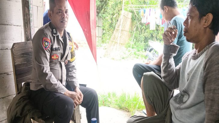 Menjaga Sinergitas dengan masyarakat, Polsek Kresek lakukan Patroli Mobile dan Dialogis