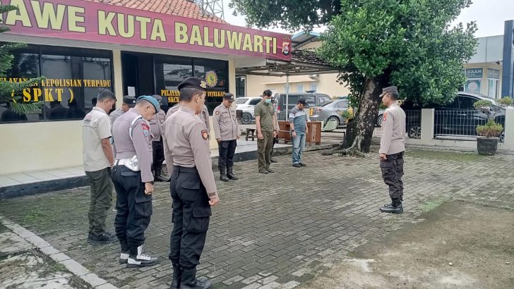 Kanit Bimas Polsek Rajeg Pimpin Apel Pagi dalam kesempatan apel Iptu Sularjo menyampaikan beberapa atensi dan perintah dari pimpinan yang harus ditindak lanjutin oleh seluruh personil Polsek Rajeg